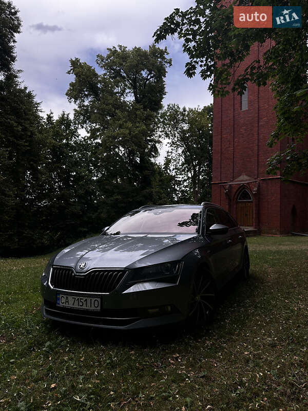 Універсал Skoda Superb 2016 в Броварах фото Універсал Skoda Superb 2016 в Броварах