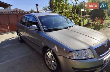 Ліфтбек Skoda Superb 2007 в Чернівцях