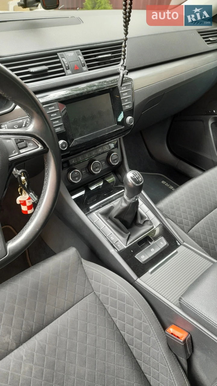 2015 Skoda Superb - мініатюра 15