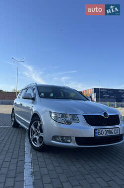 Универсал Skoda Superb 2012 в Тернополе