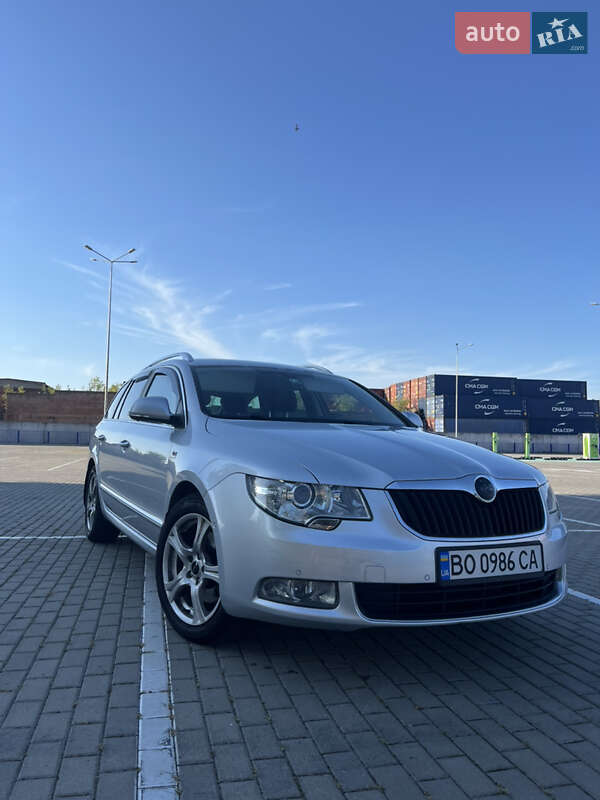 Skoda Superb 2012