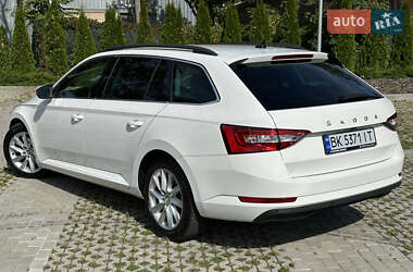 Универсал Skoda Superb 2021 в 