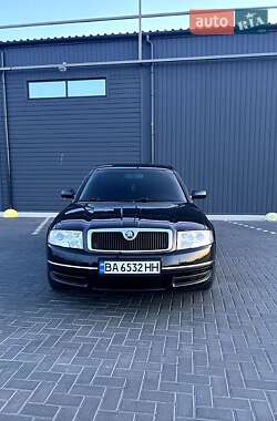 Лифтбек Skoda Superb 2002 в 