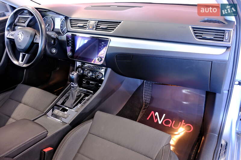 Лифтбек Skoda Superb 2018 в Одессе