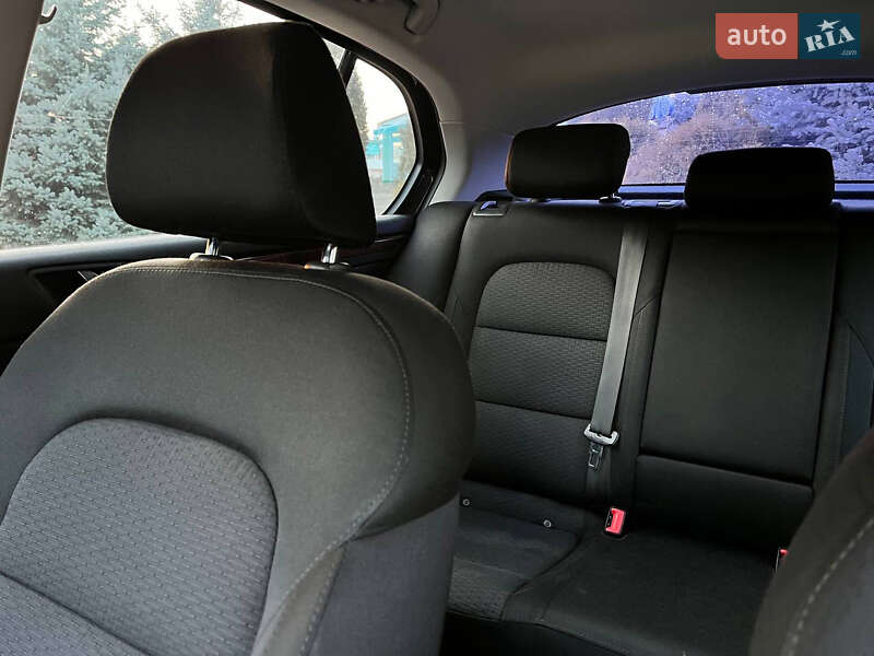 Лифтбек Skoda Superb 2013 в Прилуках