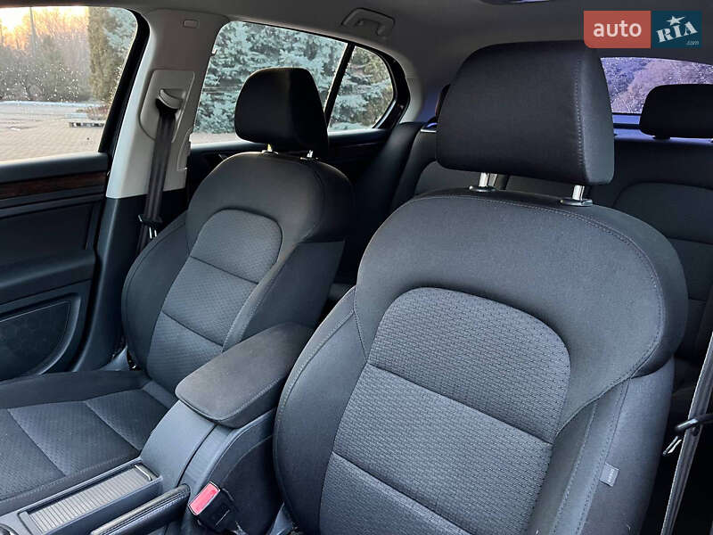 Лифтбек Skoda Superb 2013 в Прилуках