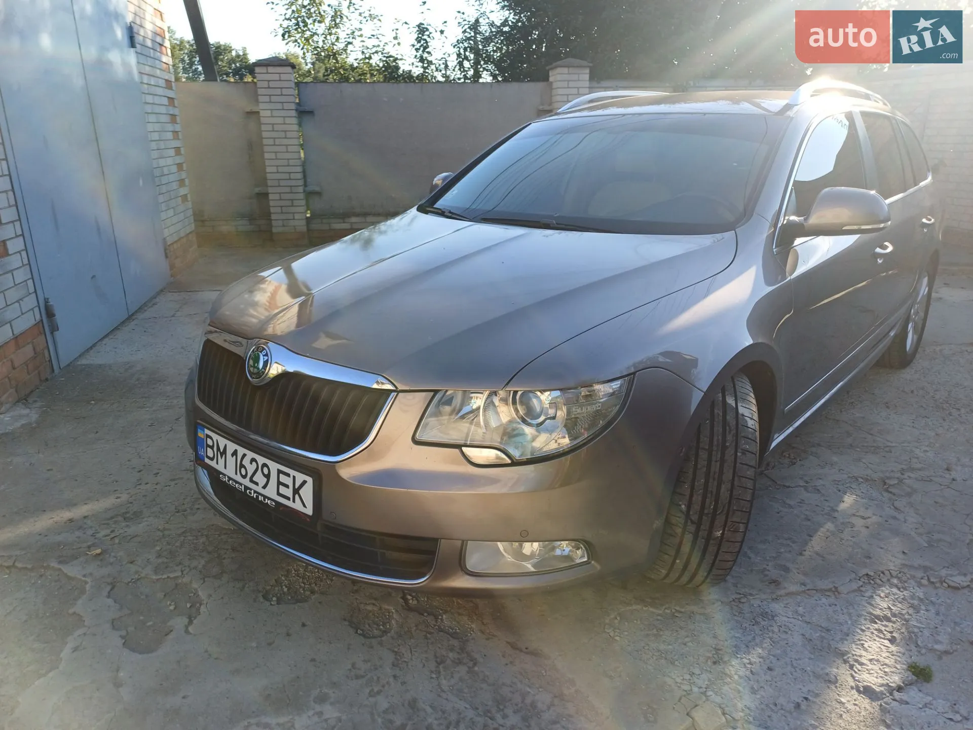 2013 Skoda Superb - мініатюра 2