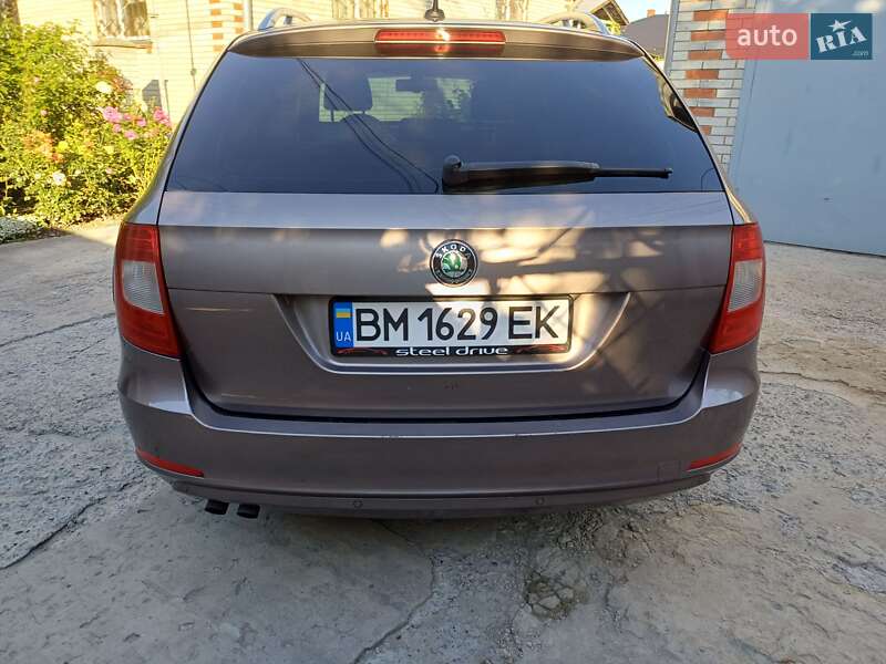 Универсал Skoda Superb 2013 в Сумах