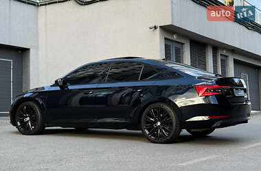 Лифтбек Skoda Superb 2020 в 