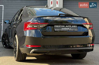 Лифтбек Skoda Superb 2020 в 