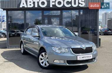 Лифтбек Skoda Superb 2008 в Киеве