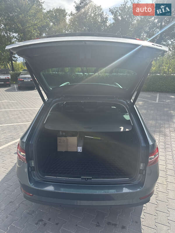 Универсал Skoda Superb 2018 в Киеве