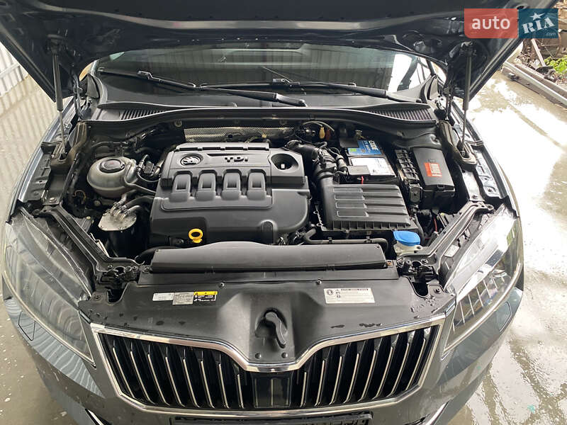 Универсал Skoda Superb 2018 в Киеве