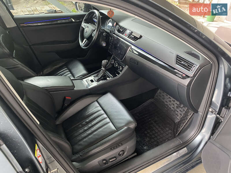 Универсал Skoda Superb 2018 в Киеве