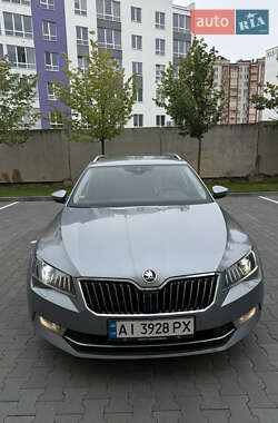 Универсал Skoda Superb 2015 в 