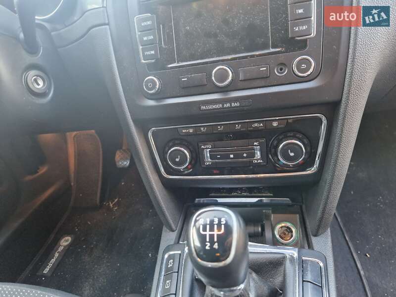 Универсал Skoda Superb 2013 в Львове