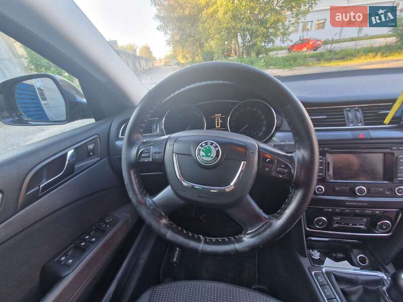 Универсал Skoda Superb 2013 в Львове