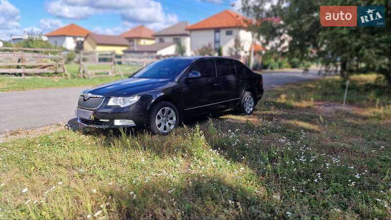 Лифтбек Skoda Superb 2008 в Киеве фото 6 Лифтбек Skoda Superb 2008 в Киеве