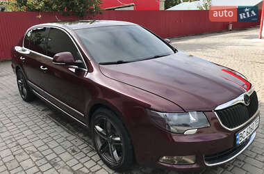 Лифтбек Skoda Superb 2008 в Каменке-Бугской