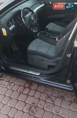 Лифтбек Skoda Superb 2009 в 