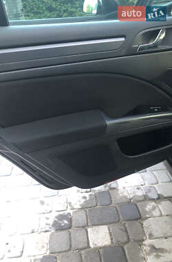 Лифтбек Skoda Superb 2012 в 