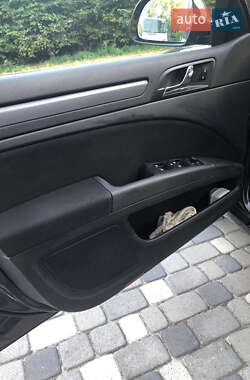 Лифтбек Skoda Superb 2012 в 