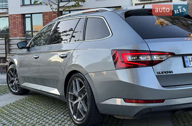 Універсал Skoda Superb 2016 в 