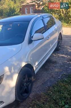 Лифтбек Skoda Superb 2009 в 