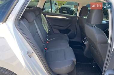 Универсал Skoda Superb 2019 в 