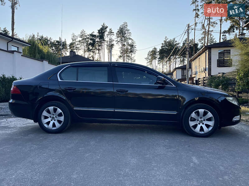 Лифтбек Skoda Superb 2010 в Киеве