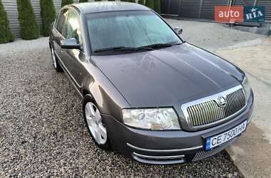 Лифтбек Skoda Superb 2005 в 