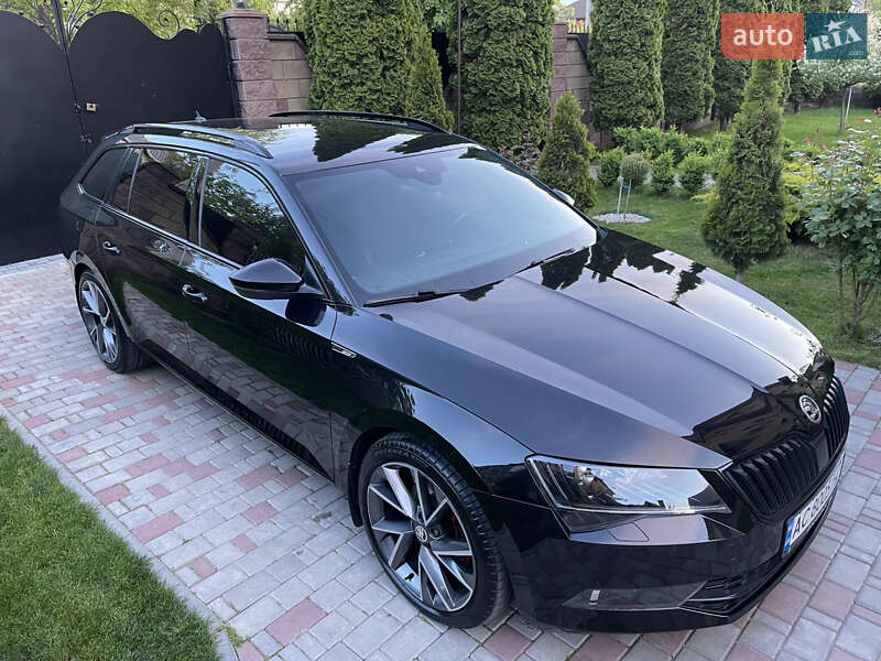 Универсал Skoda Superb 2018 в Луцке