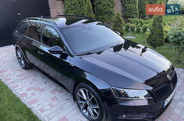 Универсал Skoda Superb 2018 в 