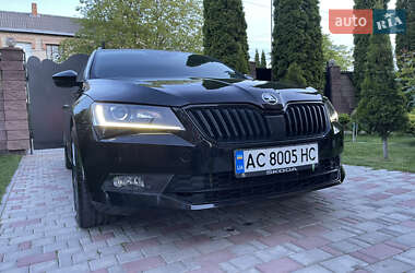 Универсал Skoda Superb 2018 в 