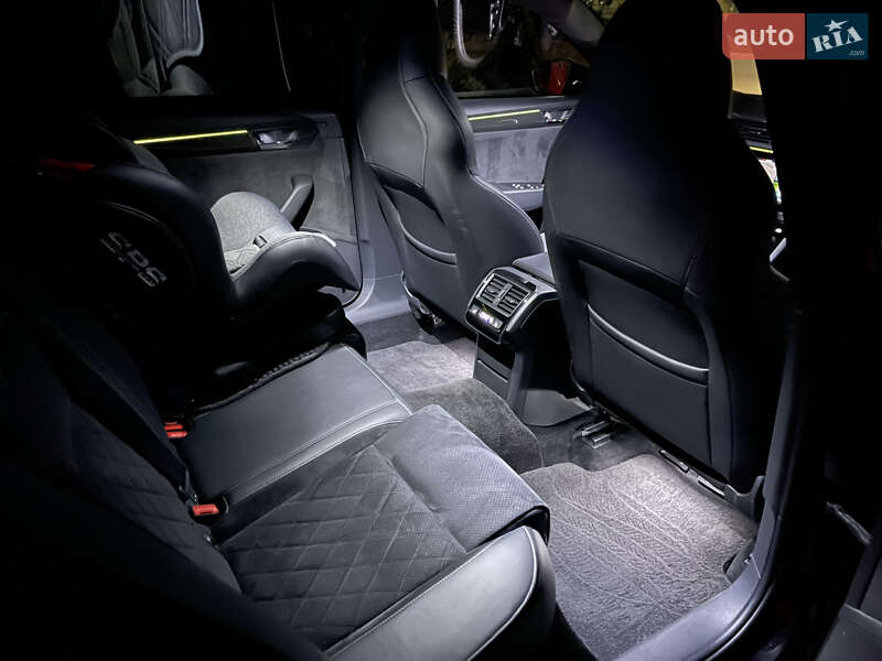 Универсал Skoda Superb 2018 в Луцке