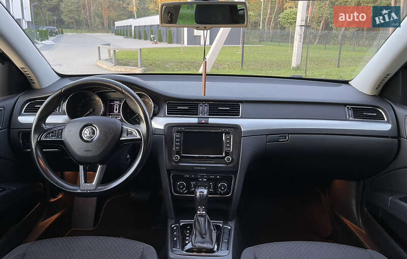 Универсал Skoda Superb 2014 в Ковеле