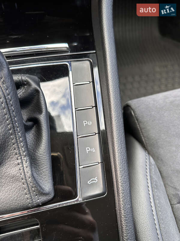 Универсал Skoda Superb 2018 в Кременце