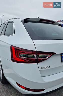 Универсал Skoda Superb 2017 в 