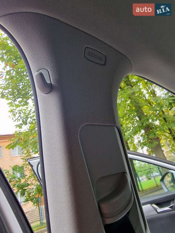 Универсал Skoda Superb 2017 в Львове фото 178 Универсал Skoda Superb 2017 в Львове