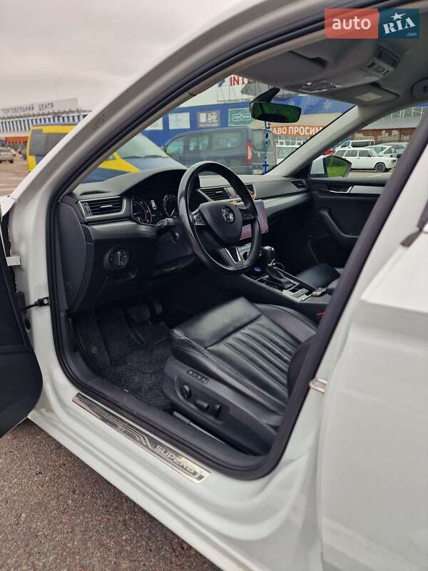 Универсал Skoda Superb 2017 в Львове фото 31 Универсал Skoda Superb 2017 в Львове