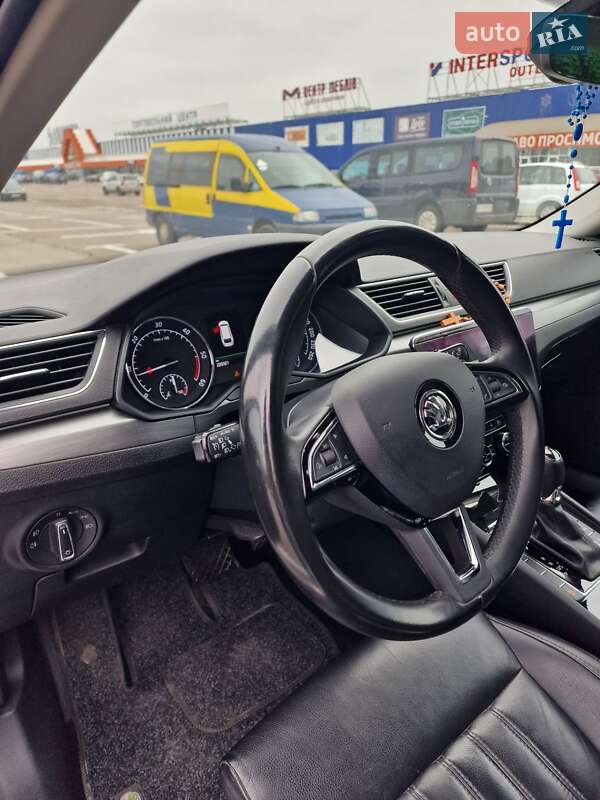 Универсал Skoda Superb 2017 в Львове фото 63 Универсал Skoda Superb 2017 в Львове