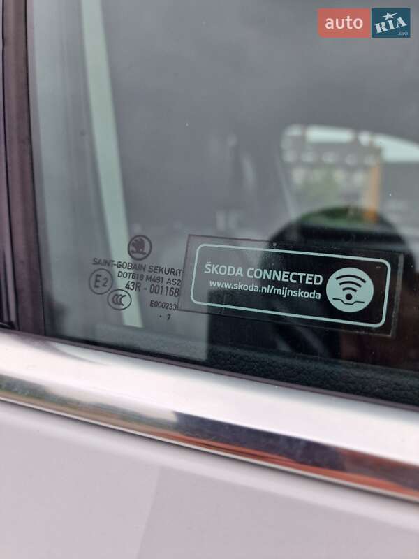 Универсал Skoda Superb 2017 в Львове фото 72 Универсал Skoda Superb 2017 в Львове