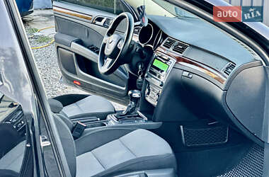 Лифтбек Skoda Superb 2009 в 