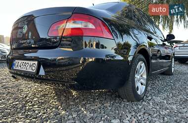 Лифтбек Skoda Superb 2010 в 