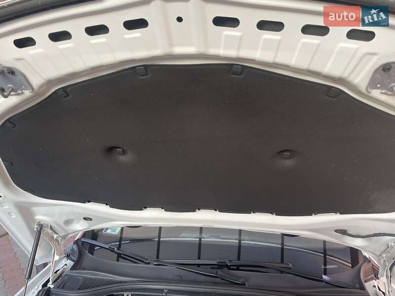 Лифтбек Skoda Superb 2020 в Пустомытах