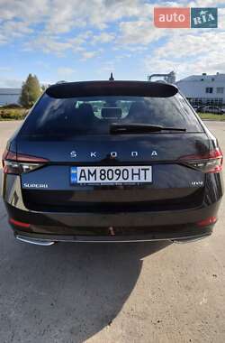 Универсал Skoda Superb 2019 в 