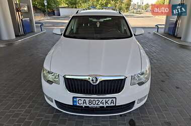 Универсал Skoda Superb 2011 в 