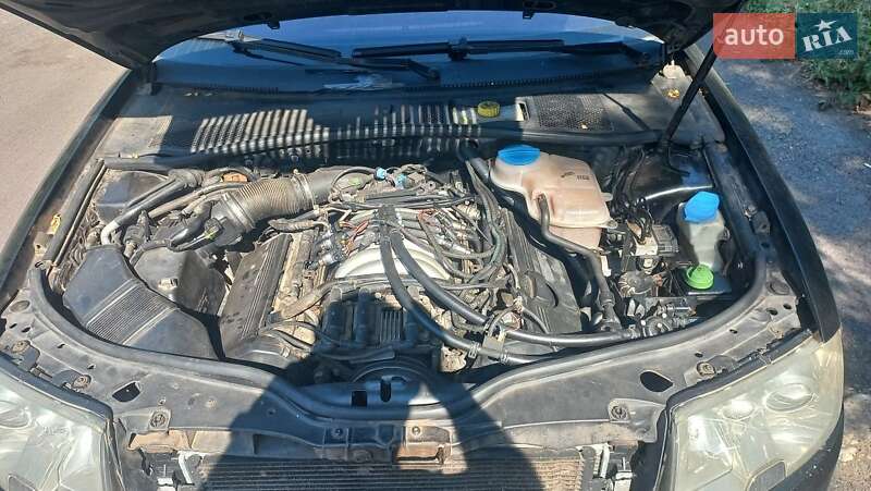 Лифтбек Skoda Superb 2002 в Кривом Роге