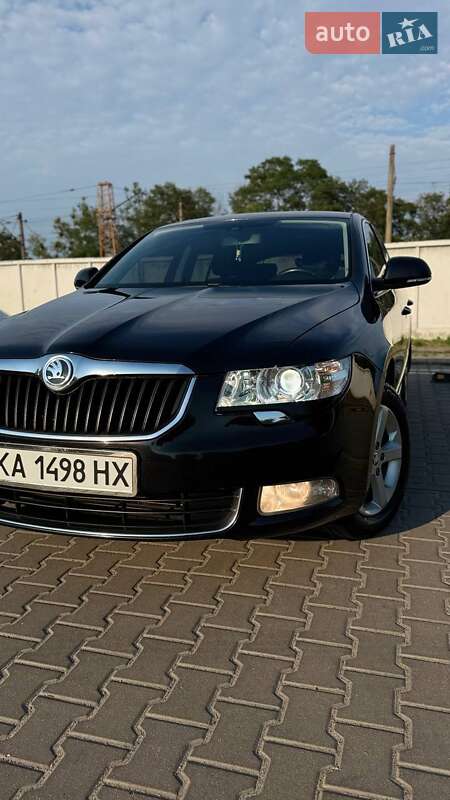 Универсал Skoda Superb 2012 в Киеве