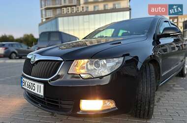 Универсал Skoda Superb 2012 в 